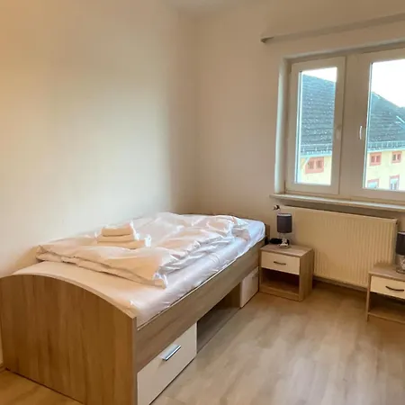Direkt Am Rhein In Lägenhet